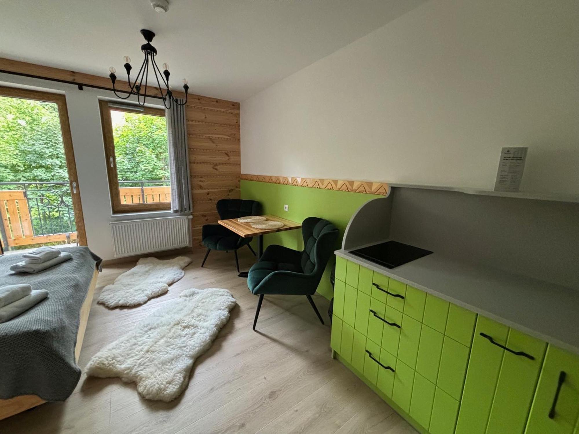 Bed and Breakfast Bella Monte Щирк Екстер'єр фото